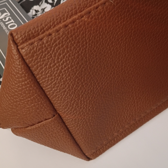 Stone & Co. Black and Tan Floral Shoulder Bag - Picture 7 of 11